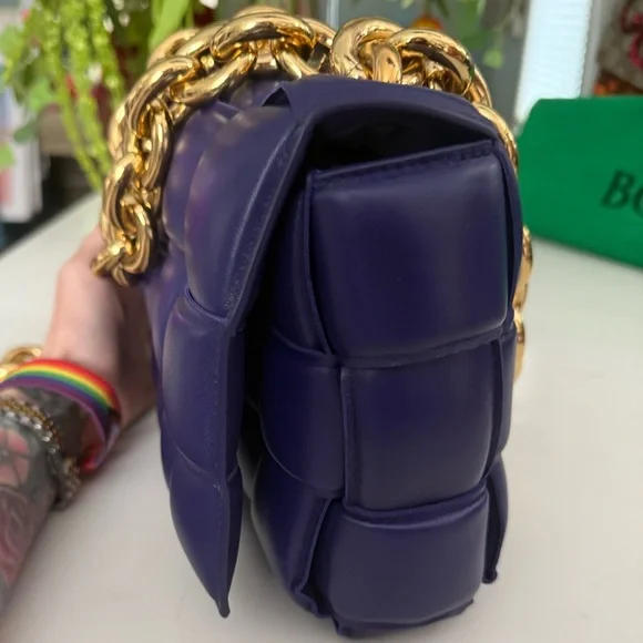 Bottega Veneta Lambskin Maxi Intrecciato Padded Chain Cassette Crossbody ~ NWOT - Picture 7 of 12